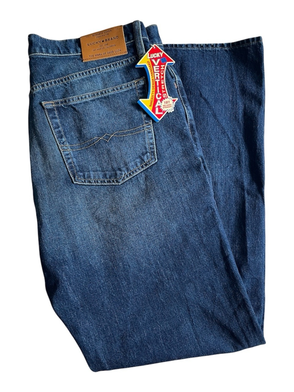 NWT Lucky Brand Men's Denim Jeans New 33x32 Blue 181 Relaxed Straight Stretch